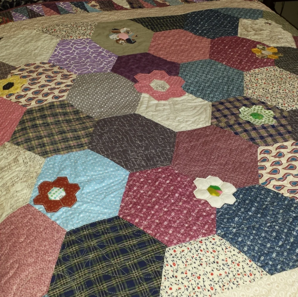Artisan made quilt/throw